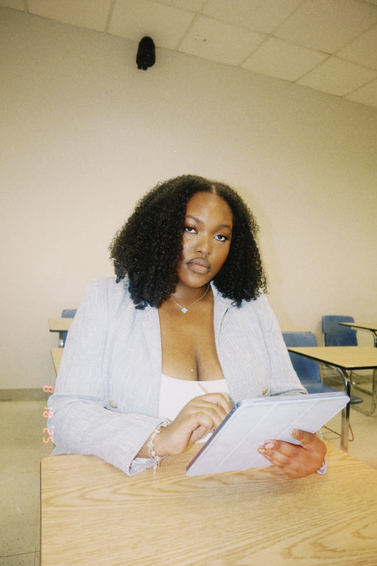 LON LON KINKY CURLY SINGLE BUNDLEZ